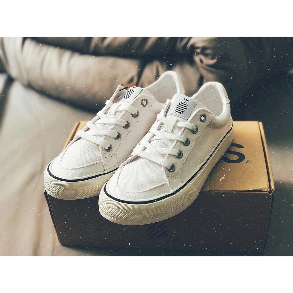 GIÀY SNEAAKER ANANAS FAMILIAR - LOW TOP - WHITE UY TÍN.