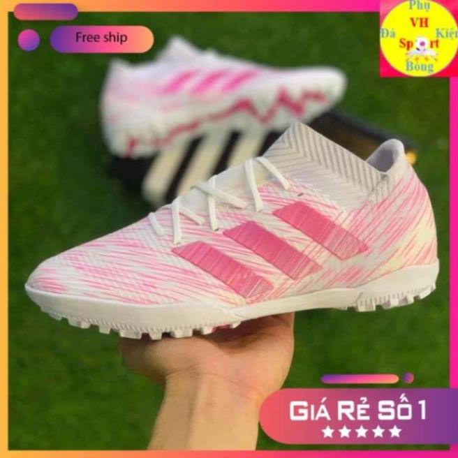 Giày đá bóng sân cỏ nhân tạo Adidas Nemeziz 18 3 TF Trắng Hồng !!! 🕸️