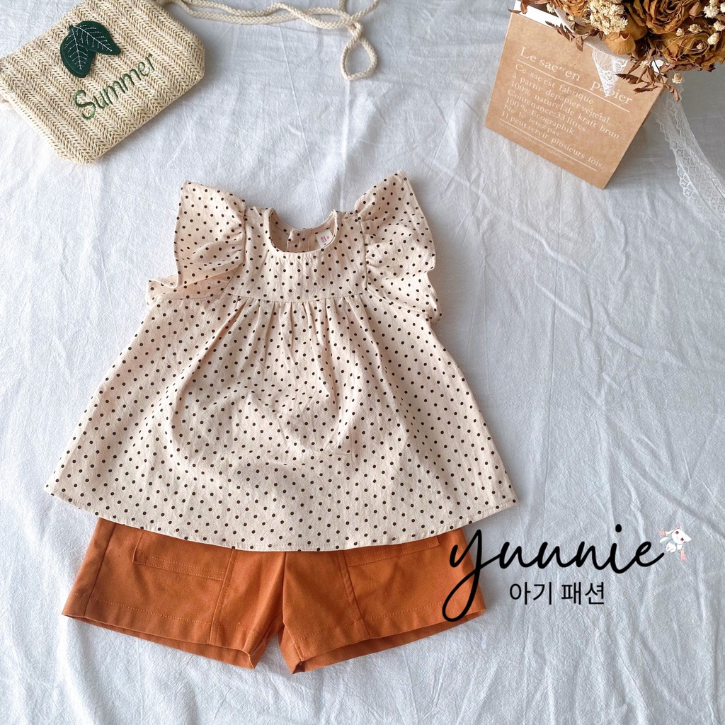 Bộ quần áo bé gái YUUNIE cánh tiên chấm bi, phối quần linen màu nâu tây có túi