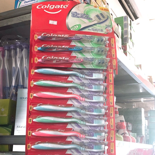 Bàn Chải Đánh Răng Colgate