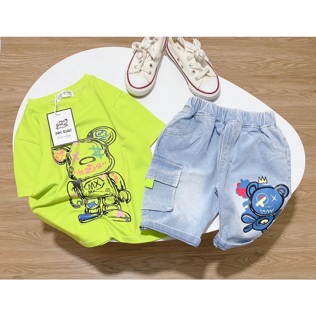 Set jean gấu Bearbrick màu trắng cho bé trai