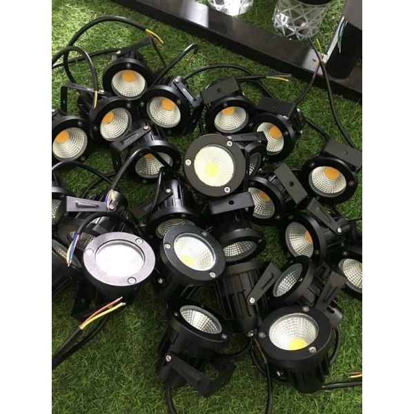 Đèn cắm cỏ , rọi tiểu cảnh ánh sáng vàng chân ghim 5w