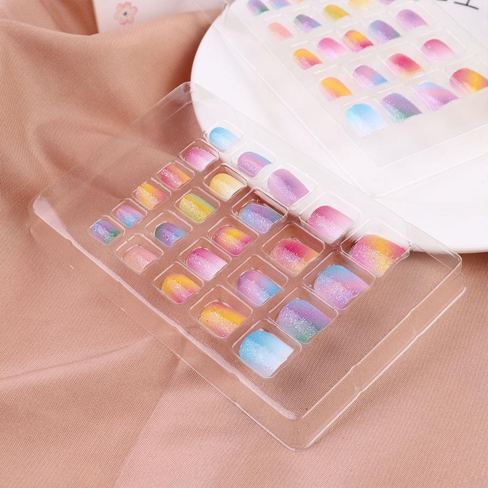 Hộp 24 Móng Tay Giả 8 Kiểu Dáng Khác Nhau Cho Bé