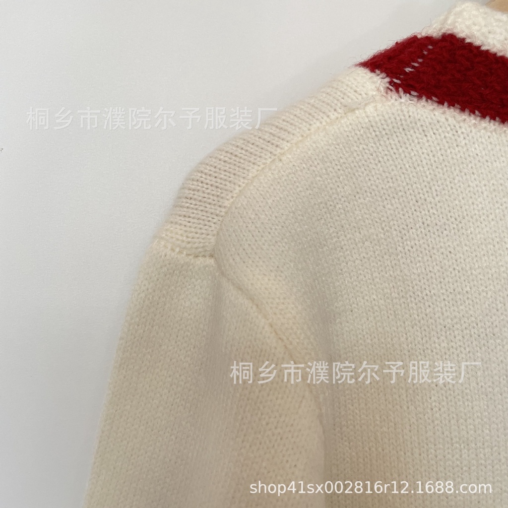 Xả Kho - Áo len nữ cardigan dệt kim cổ V trắng kem viền đỏ