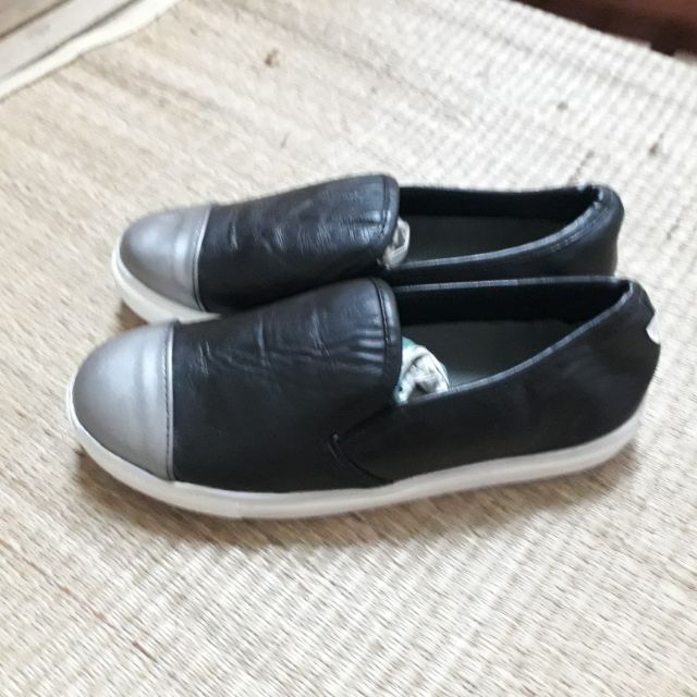 Giầy slipon
