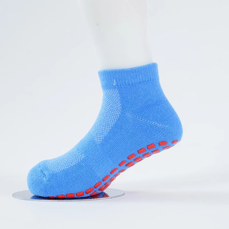 Vớ cotton mềm thoáng khí co giãn phong cách thể thao cho người lớn và trẻ em