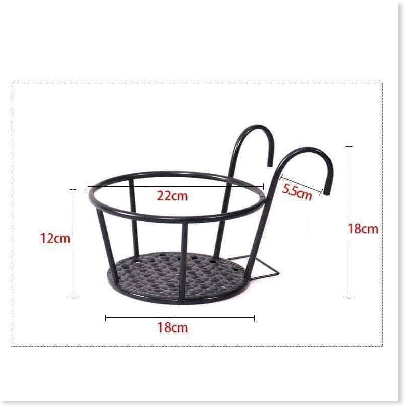 Giỏ sắt treo chậu hoa ngoài ban công - màu nâu