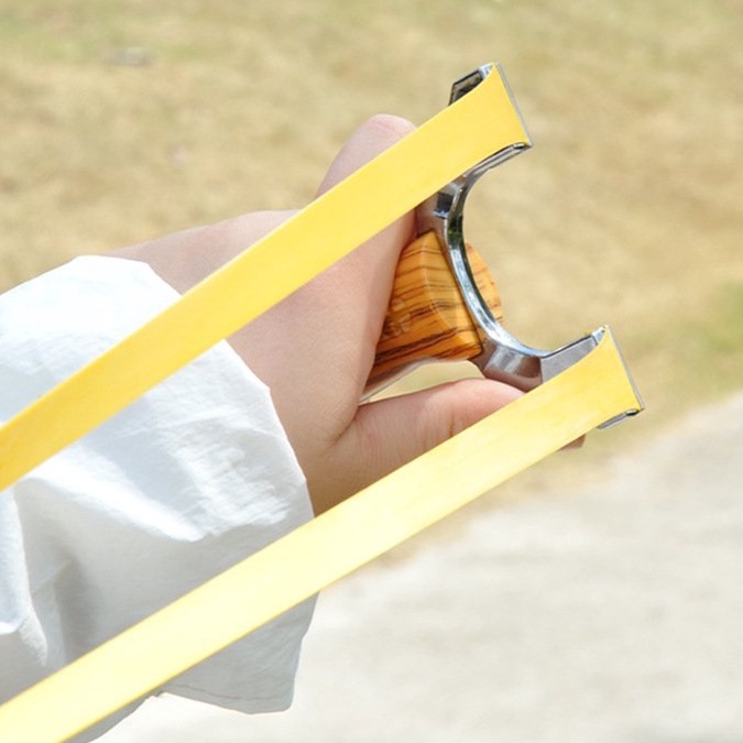 Ná Cao Su Hợp Kim Ốp Nhựa Vân Gỗ Chạc 7.7 Tặng Kèm Dây Thun Ná