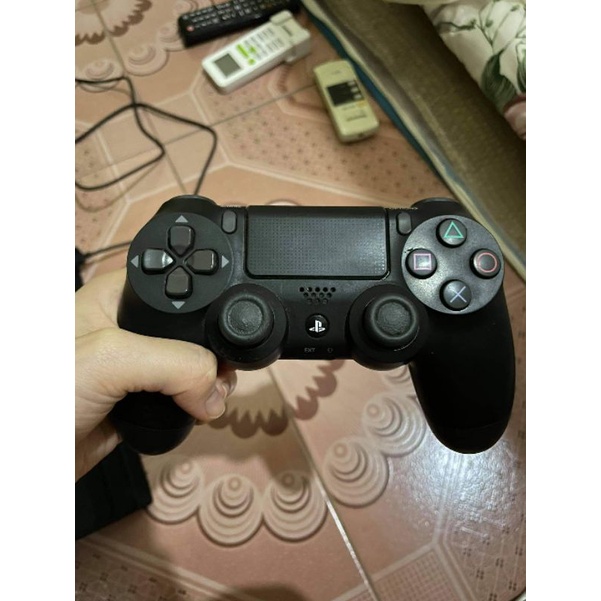 Tay PS4 Pro cũ