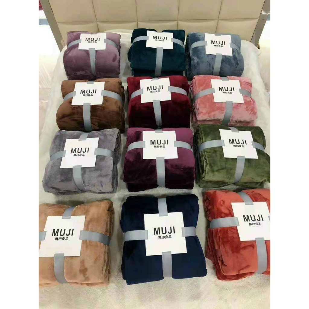 Chăn Muji Cao Cấp Nhập Khẩu - mềm mượt không dụng lông - khách chọn màu