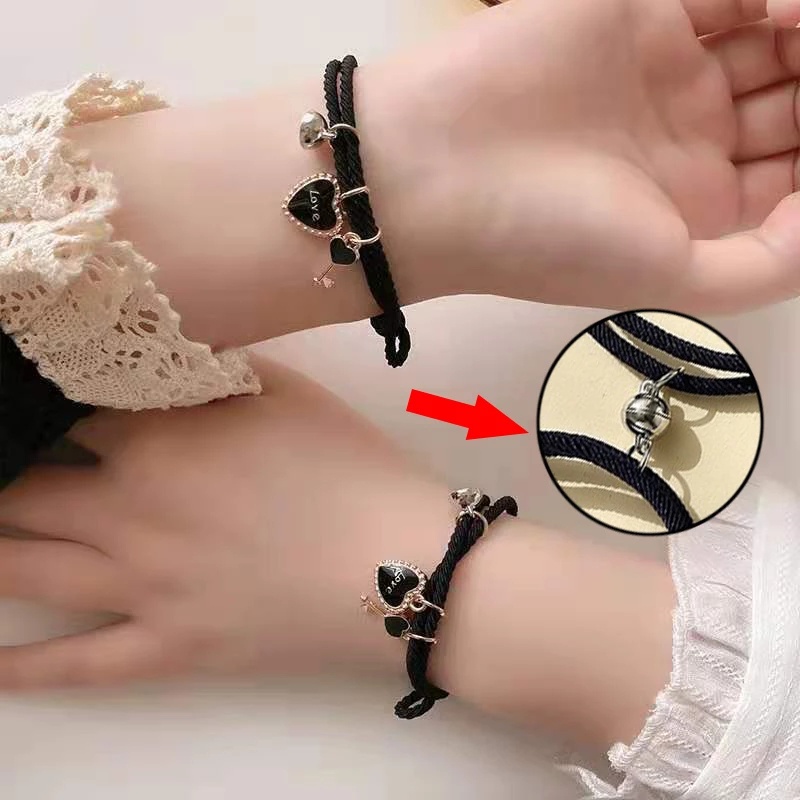 1 cặp vòng đeo tay tình bạn dành cho nam nữ