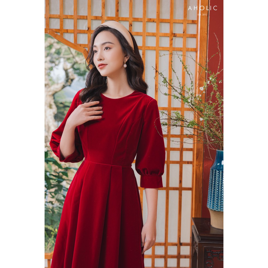 Đầm nhung 7 mảnh basic cổ tròn tay lỡ Aholic V2513