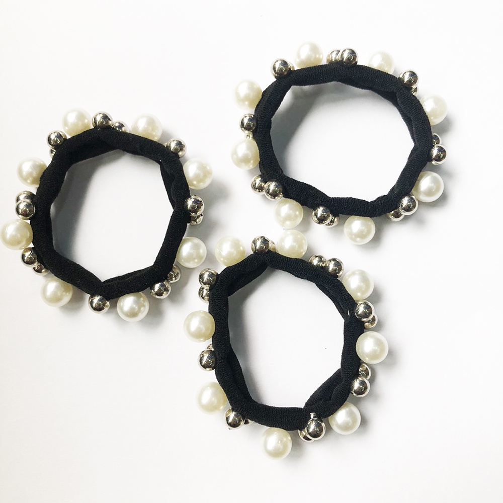 Cột tóc đính hạt xinh xắn MNEW