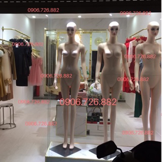 Manocanh nữ có tóc