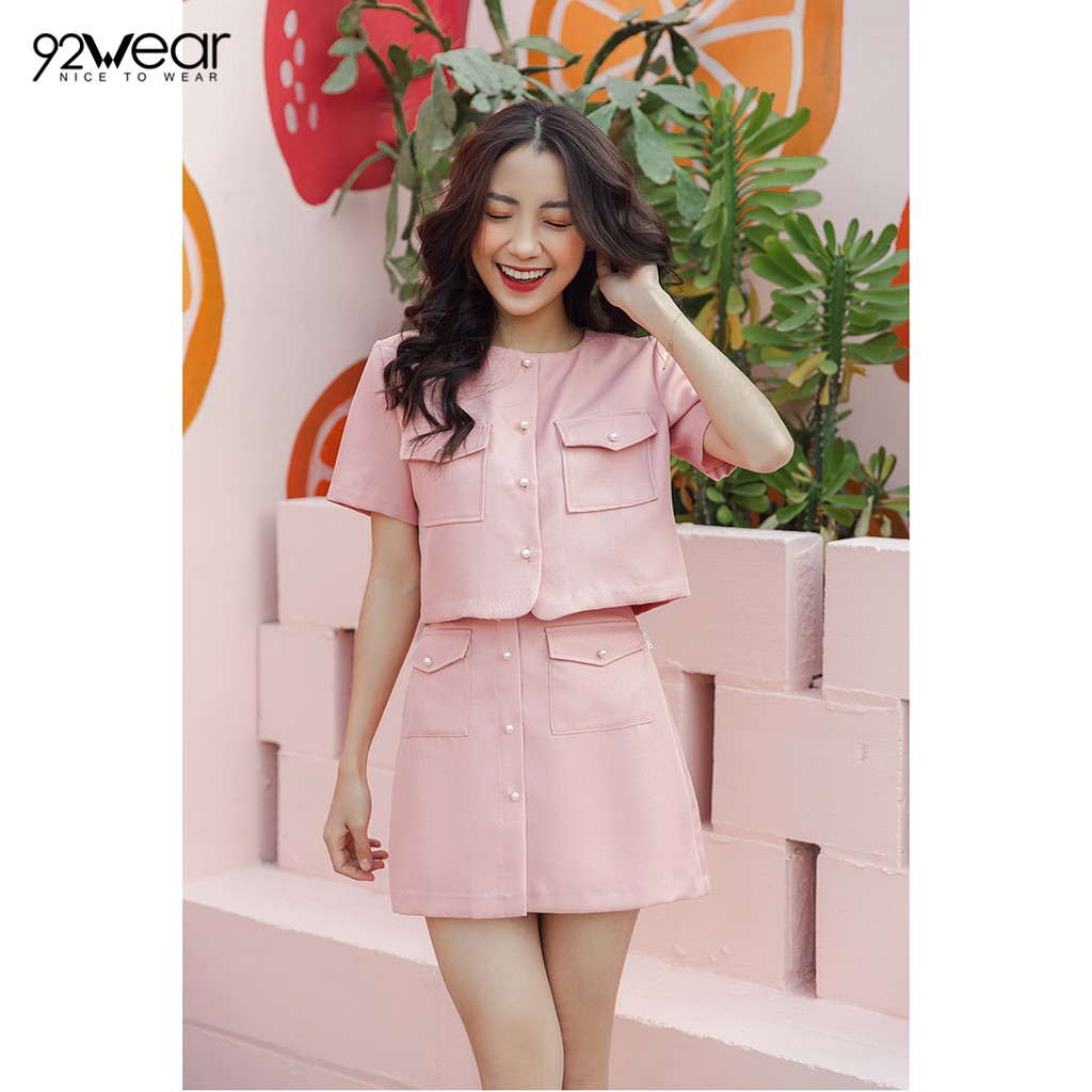 Áo sơ mi nữ croptop 92WEAR đủ màu, đủ size, ngắn tay túi ốp ngực ASW0711 | BigBuy360 - bigbuy360.vn