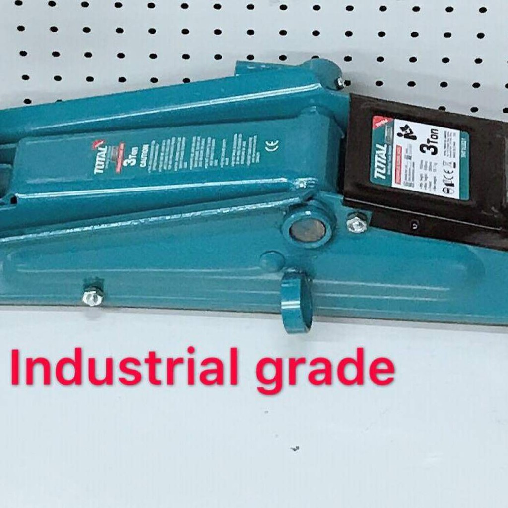 Con đội cá sấu 3 tấn Total THT10832 [chính hãng] đội nâng xe oto