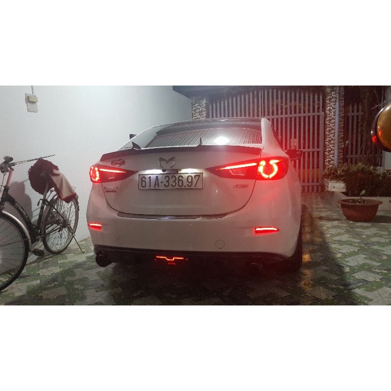 Hậu mazda 3 zin bản 2.0