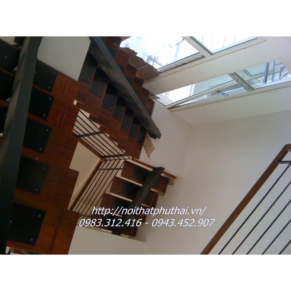 Thi công cầu thang sắt xương cá tại Hà Nội