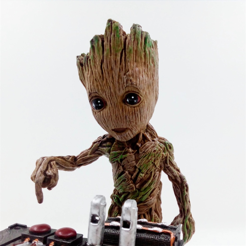 Mô hình nhân vật Groot phim Guardian of The Galaxy thiết kế dễ thương trang trí bàn làm việc