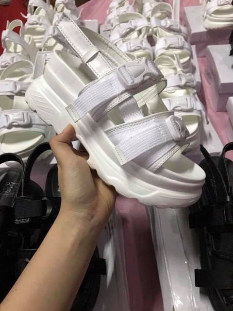 Sandal Nữ - Phong cách Ulzzang Hàn Quốc -  Từ 7 10 cm - Form chuẩn đi cực êm chân [ Sẵn 1 số Size ]