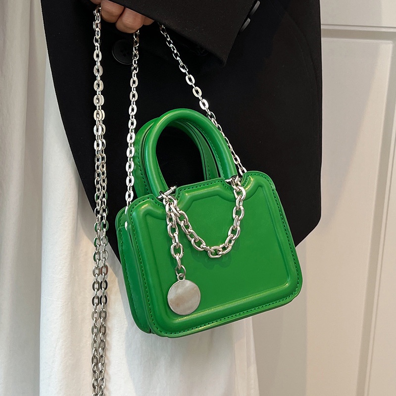 Túi Đeo Vai Phối Dây Xích Thiết Kế Giản Dị Thời Trang