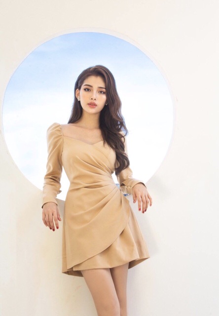 [Mã SKAMSALEP6 giảm 10% tối đa 100K đơn 150K] Đầm Đắp Chéo Xếp Li Eo nude Xt | BigBuy360 - bigbuy360.vn
