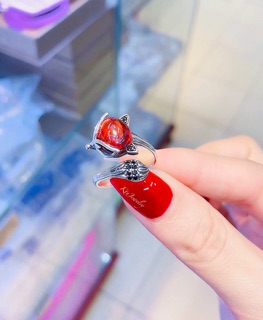 Nhẫn hồ ly huyết đỏ bạc Thái