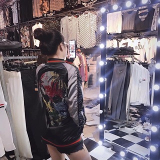 Áo bomber đính đá đầu lâu 💕💕💕💕