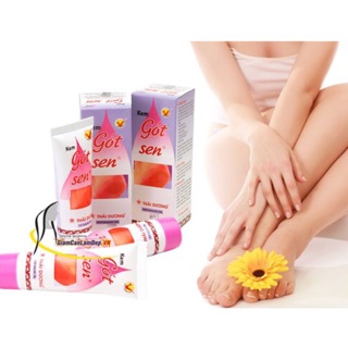 Gót sen nứt nẻ gót chân