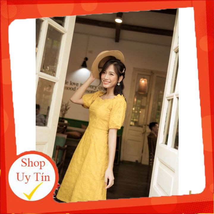 VÁY ĐẦM TRỄ VAI NHÚN EO MÀU VÀNG NỔI BẬT