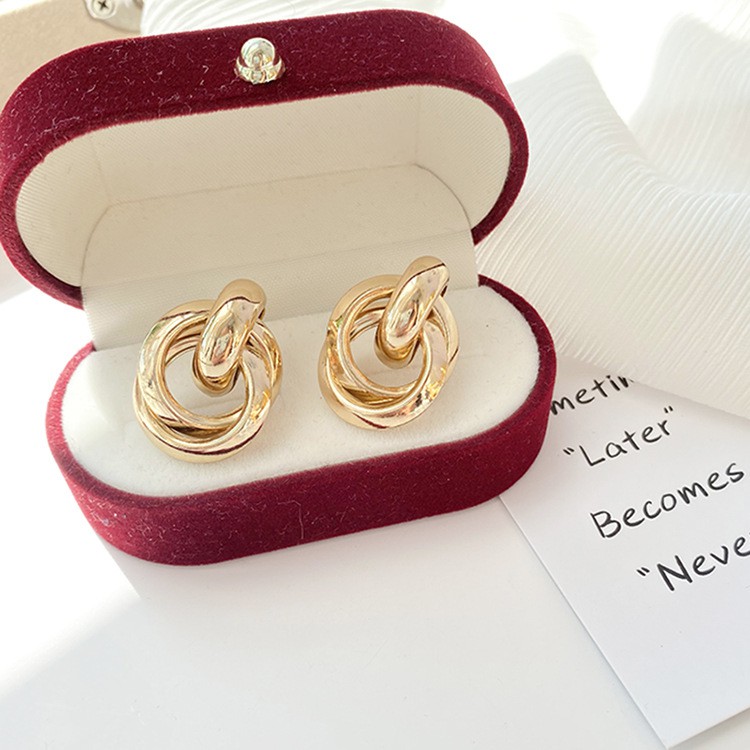 Khuyên tai kẹp không bấm lỗ chốt cố định K215 bằng hợp kim mạ vàng hình khối bigsize dáng midi Leous Accessories