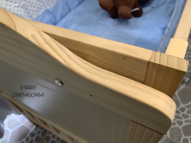 [TẶNG QUÂY ĐỆM + MÙNG ĐA NĂNG] Giường nôi Vbaby F5
