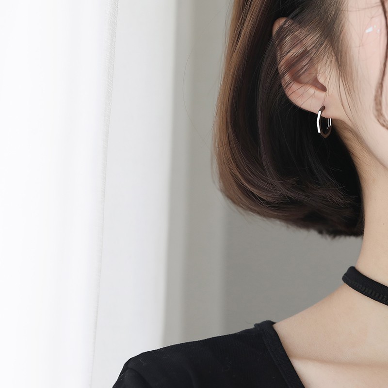 Khuyên Tai Hình Bát Giác Đơn Giản Cá Tính A718