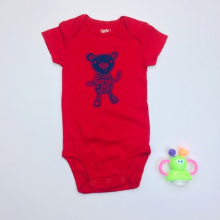 Bodysuit ngắn tay Oshkosh - Đỏ gấu