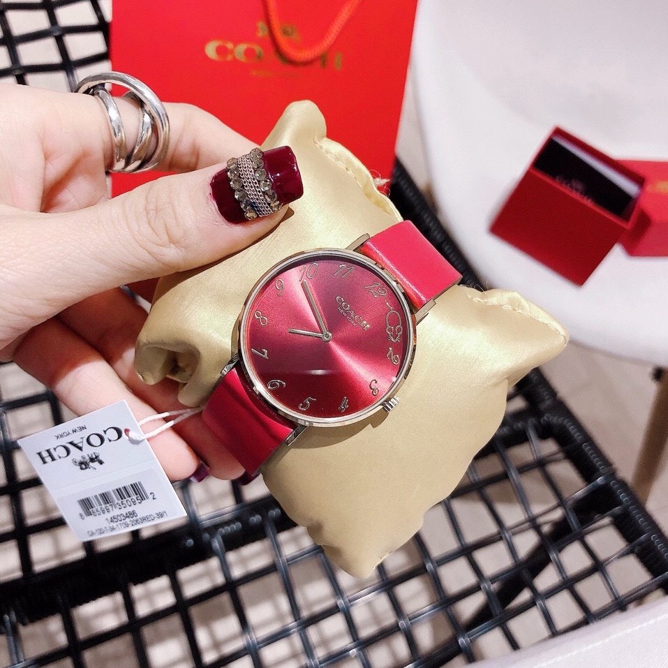 Đồng Hồ Nữ Coach Chuột Dây Da Đỏ 36mm