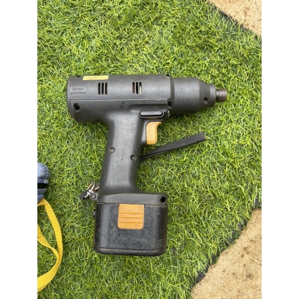 Khoan vít national hitachi makita 12v