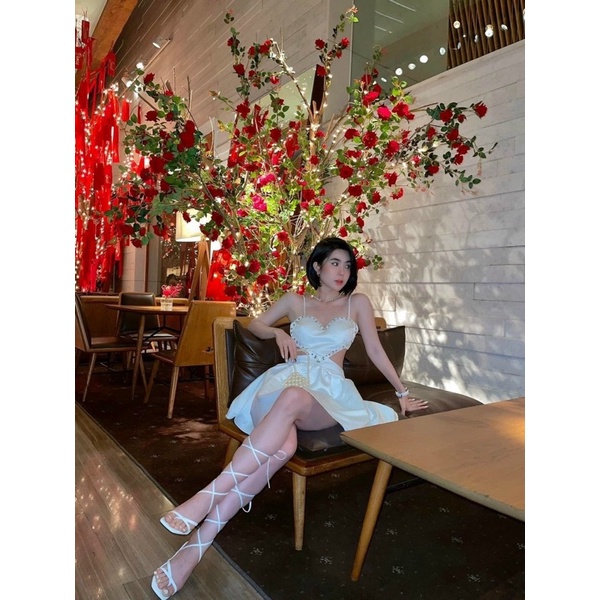 Đầm tafta đính cườm 2 dây hở/khoét eo lưng trắng đỏ đen, váy ngắn tim xoè dễ thương sang trọng tiểu thư đi chơi dự tiệc