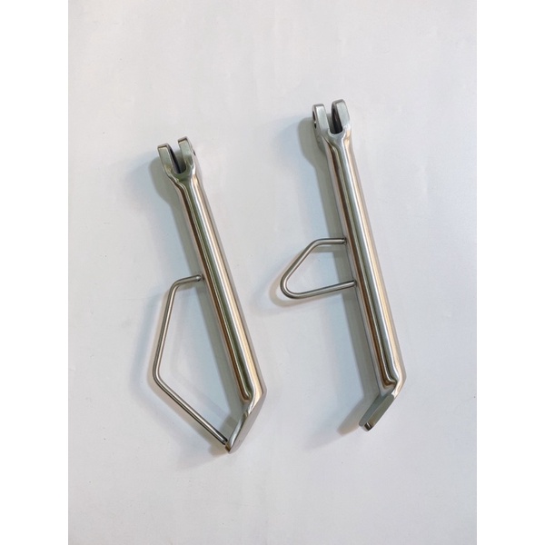 Chân chống nghiêng inox đặc 304 mẫu mới cho xe Vario, Sirius, Dr, Fuled...