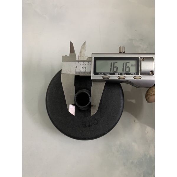 Lọc gió nhựa chân ren 16mm, 20mm