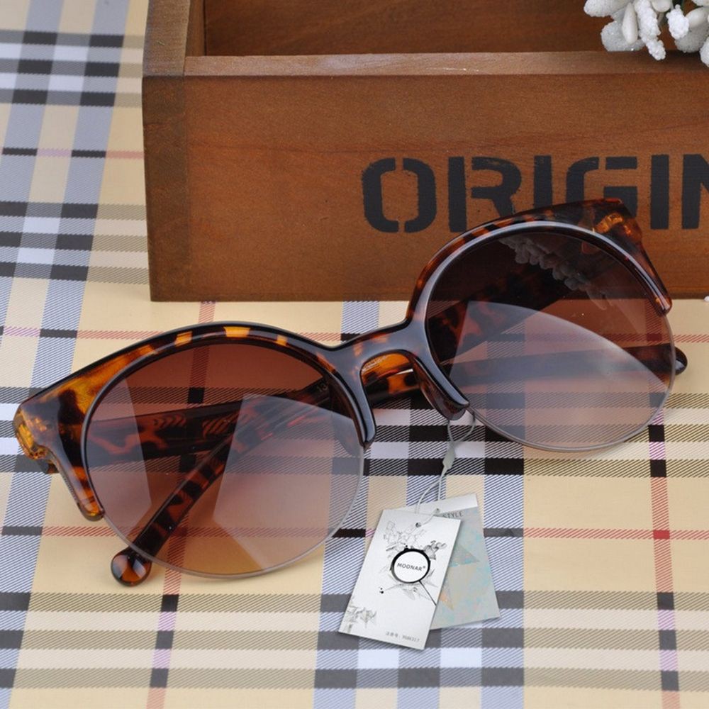 Kính mát mắt mèo phong cách vintage | BigBuy360 - bigbuy360.vn