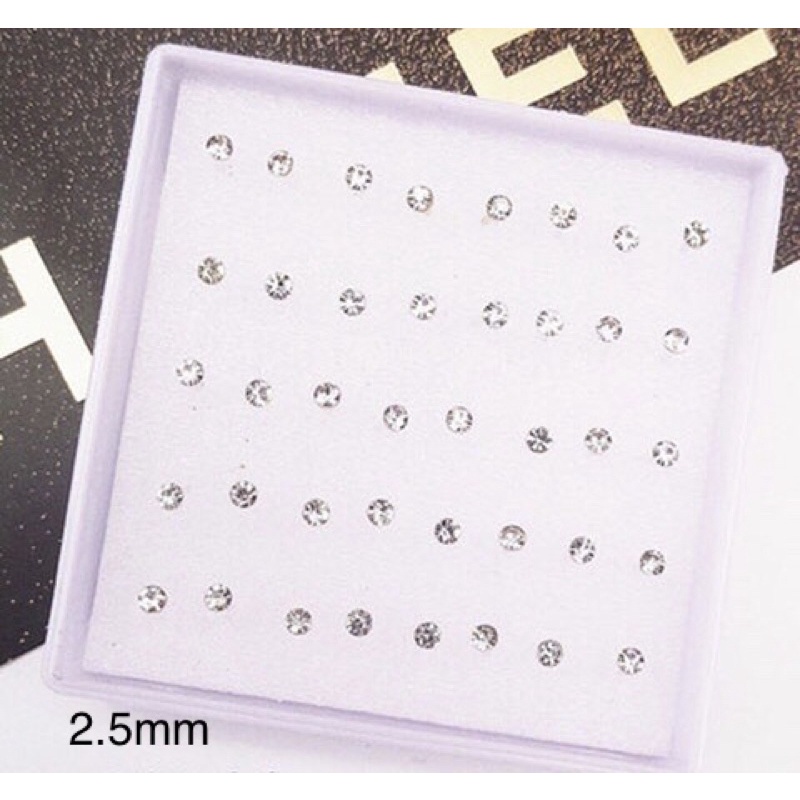 Bông tai kim cương đính nụ đá size mini Yukimishop Yukimishop