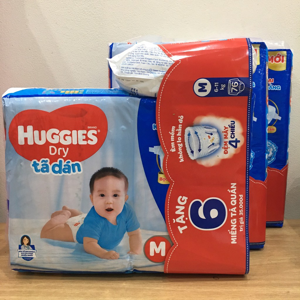 Combo 03 tã dán Huggies size M76, M76+6tq bọc kén con tằm(cho trẻ 6-11kg)