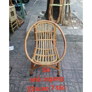 Ghế mây sọc ngang