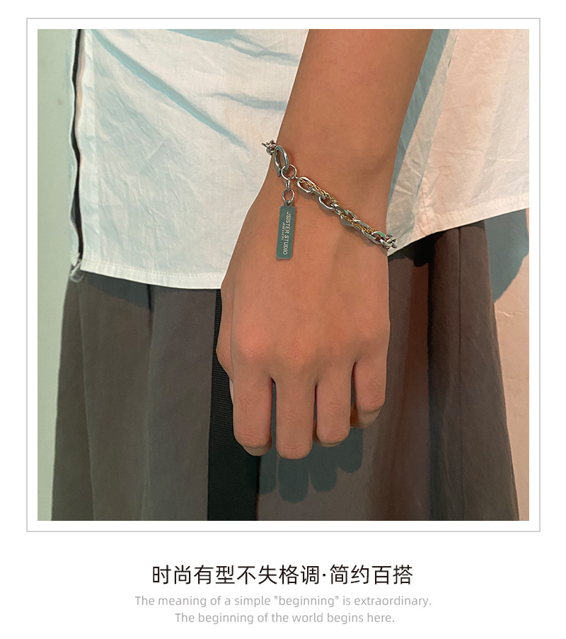 Vòng Tay Bằng Thép Titan Họa Tiết Chữ 23541 Độc Đáo Thời Trang