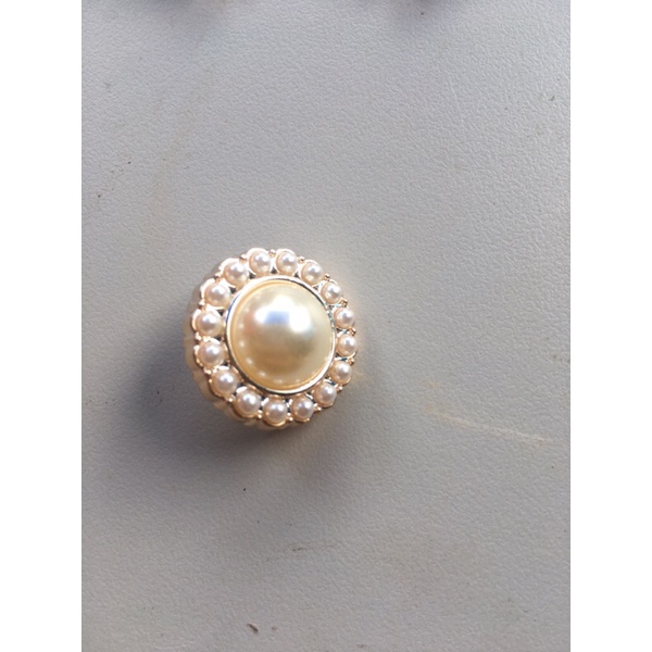 Nút ngọc đường kính 1.8CM đơm kết trang trí trên áo váy...