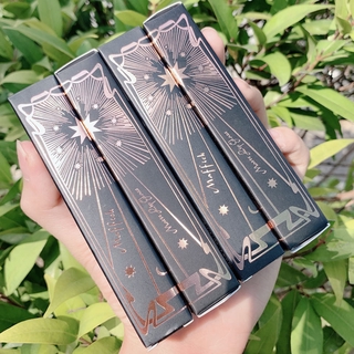 Son Kem Lì Maffick Thiết Kế Vỏ In Hình Lá Bài Tarot Lâu Phai Chống Nước | BigBuy360 - bigbuy360.vn