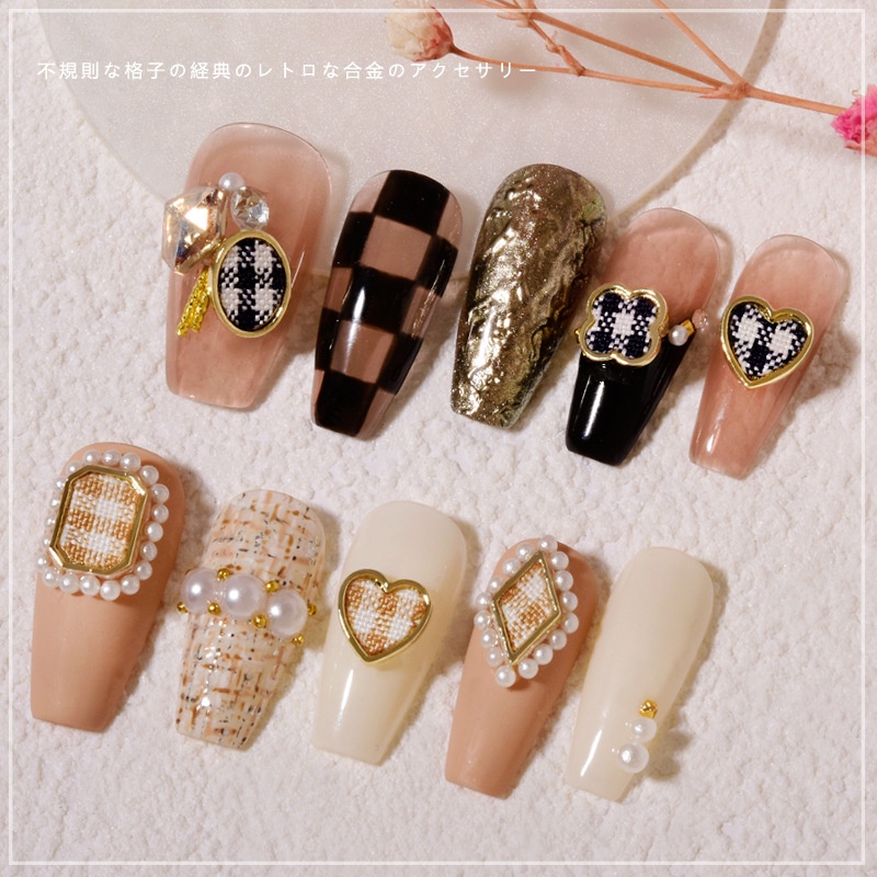 Set 2 Phụ Kiện Trang Trí Móng Tay Nghệ Thuật Bằng Hợp Kim Nhôm Hình Bát Giác Màu Trắng Đen