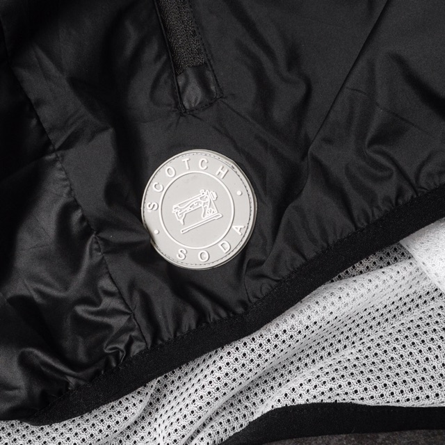 Áo khoác gió túi rút AKG20201 | BigBuy360 - bigbuy360.vn