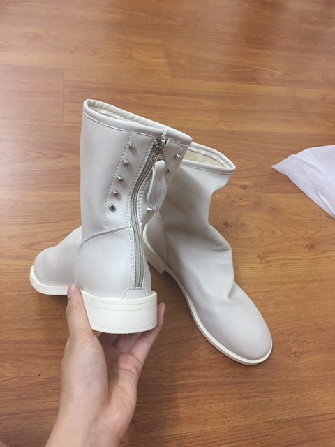 BOOTS DA PU ĐÍNH ĐINH