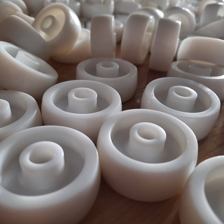 Con lăn nhựa phi 49 trục 10 mm